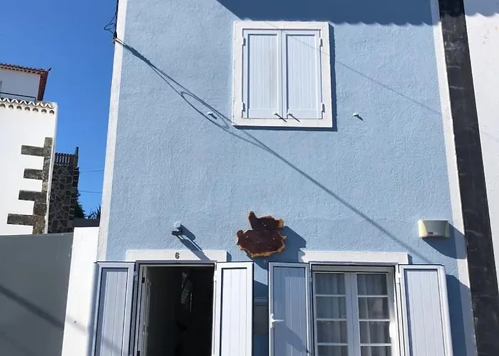 Uma Casa Na Caloura - Blue & Guest house